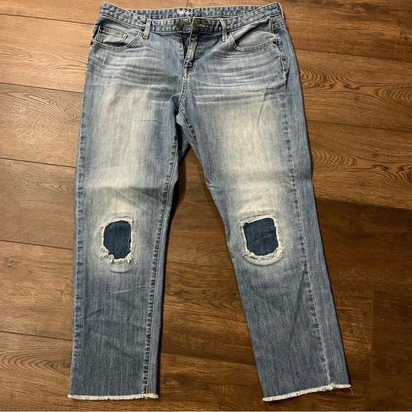 Mossimo Size 12 Womens Jeans Boyfriend Crop Raw Hem Stretch Low Rise Stonewash - Picture 2 of 5